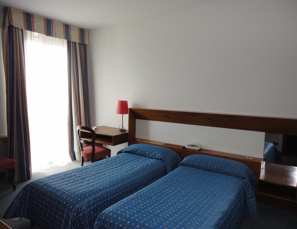 Cravero Rooms Caltignaga Δωμάτιο φωτογραφία