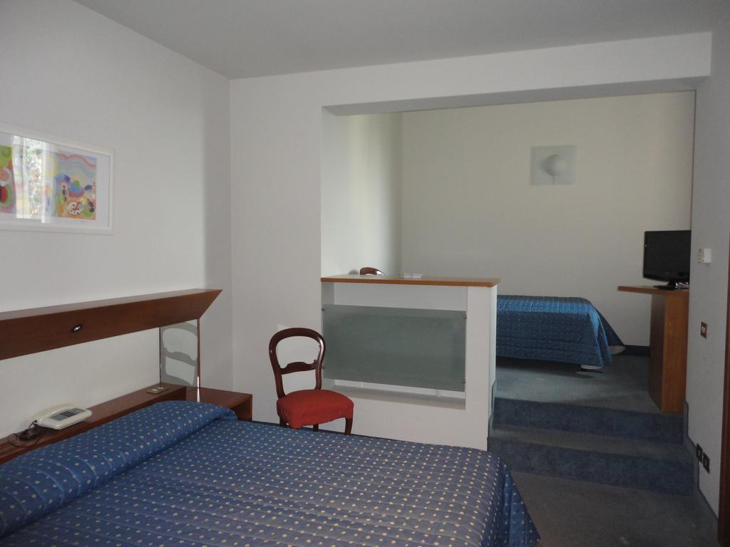 Cravero Rooms Caltignaga Δωμάτιο φωτογραφία